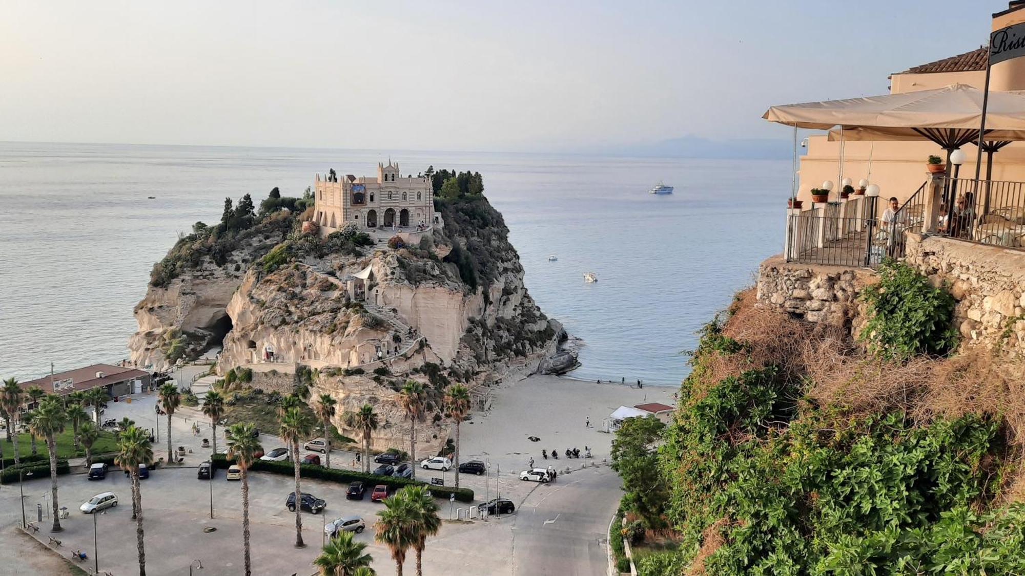 Unico Cannamele Escape Tropea By Life Resorts 帕尔盖利亚 外观 照片